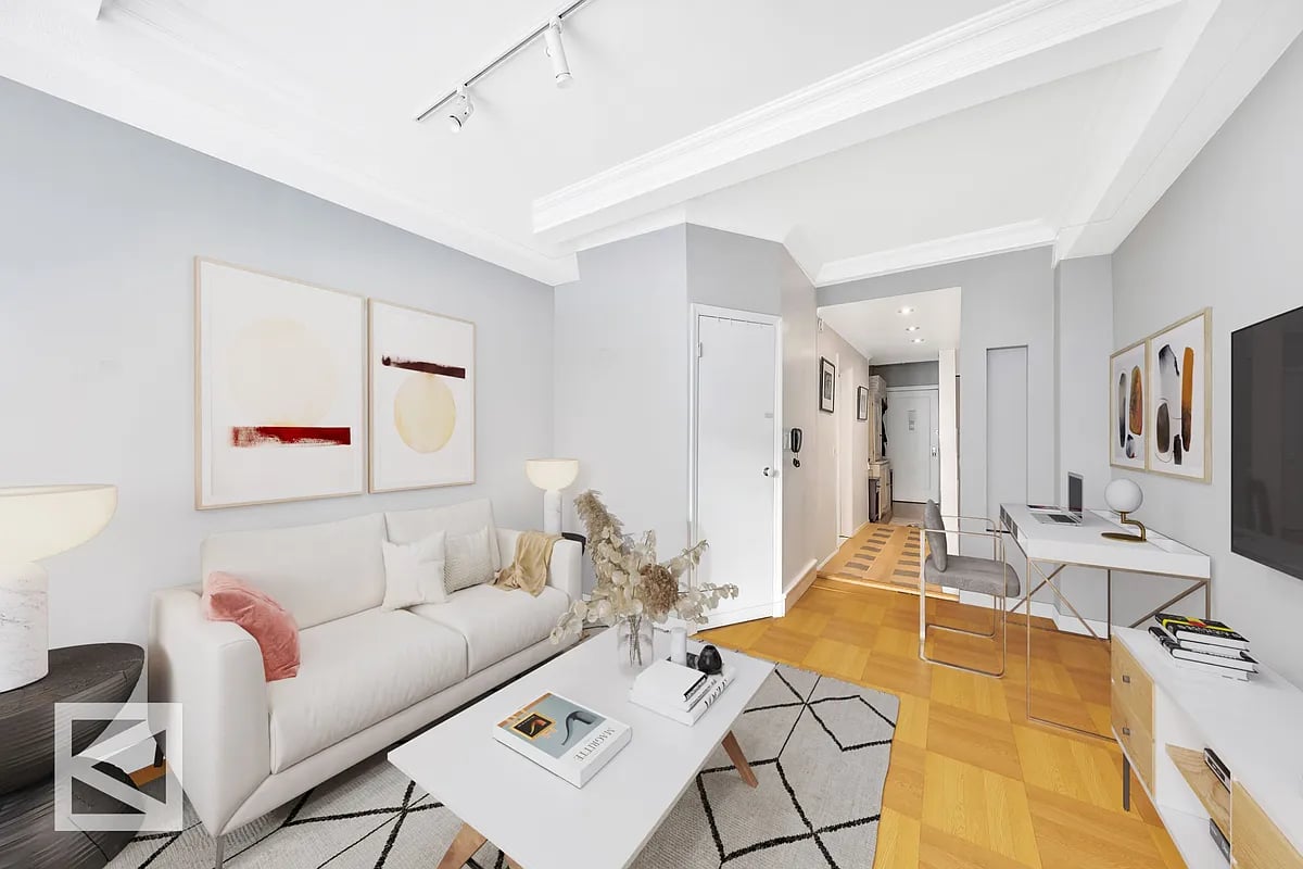 23 W 73rd St, #1104