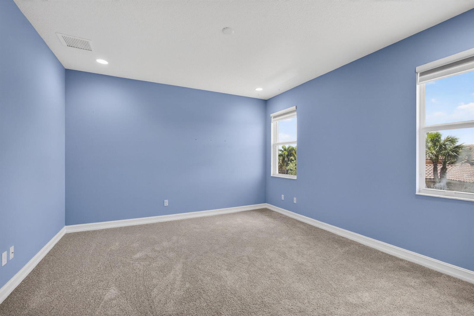 11135 Lynwood Palm Way