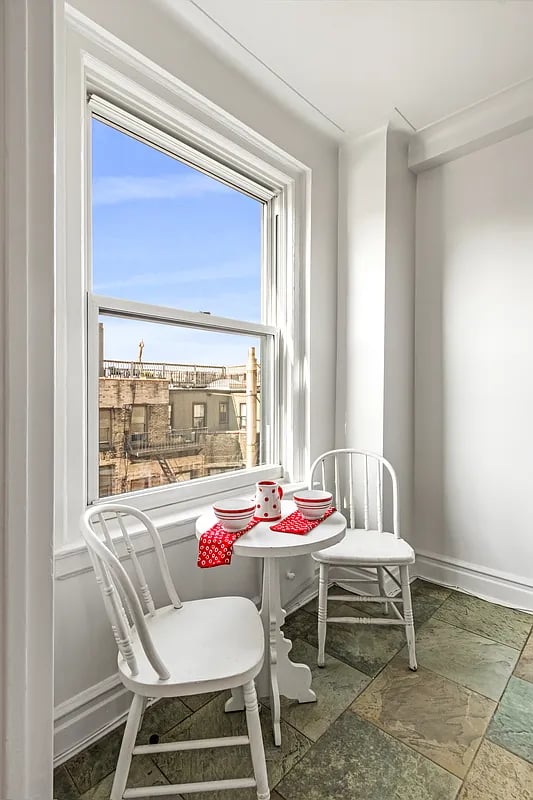800 West End Avenue #14 E