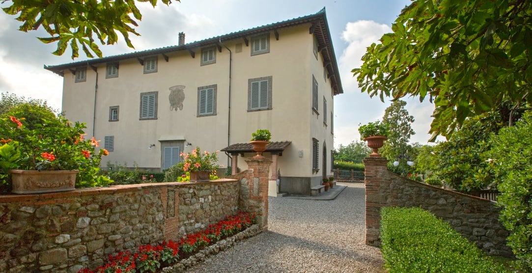 Hilltop Estate Near Lucca