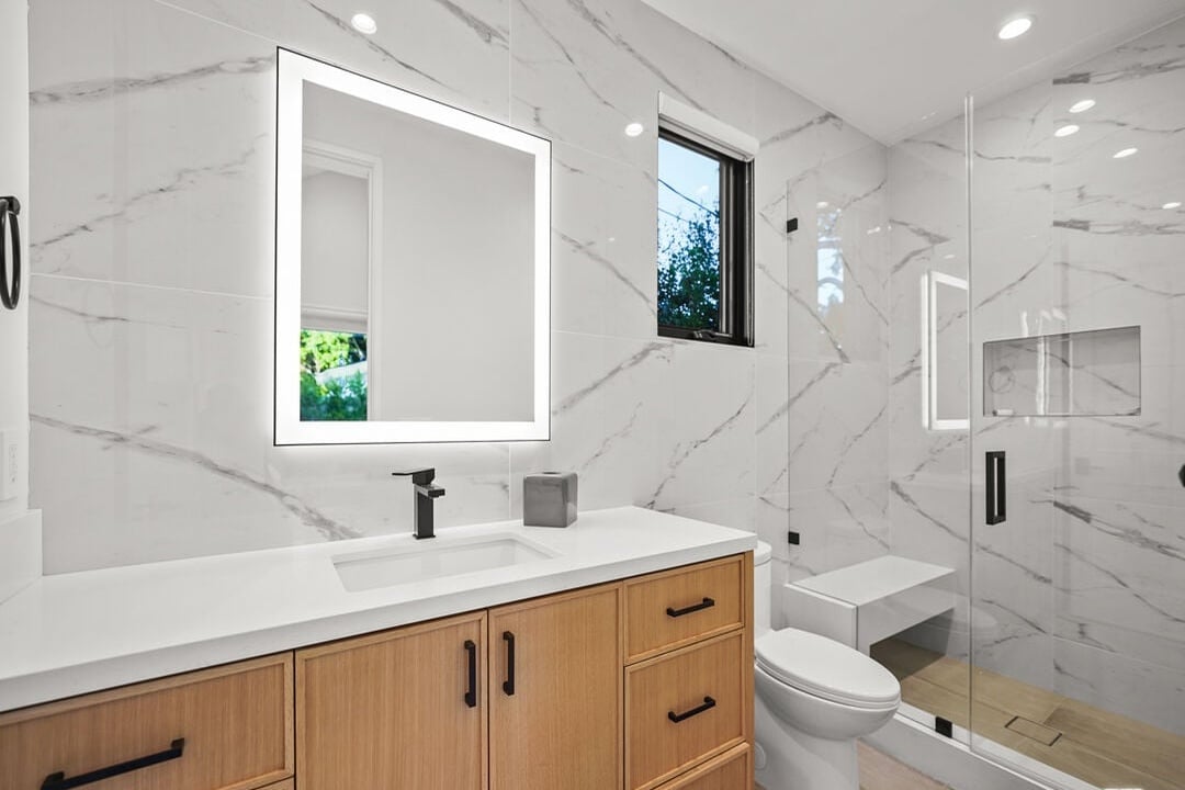 Fairmont Reserve, S Bundy Dr, 90049