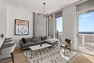The Independent #4806 | Leased