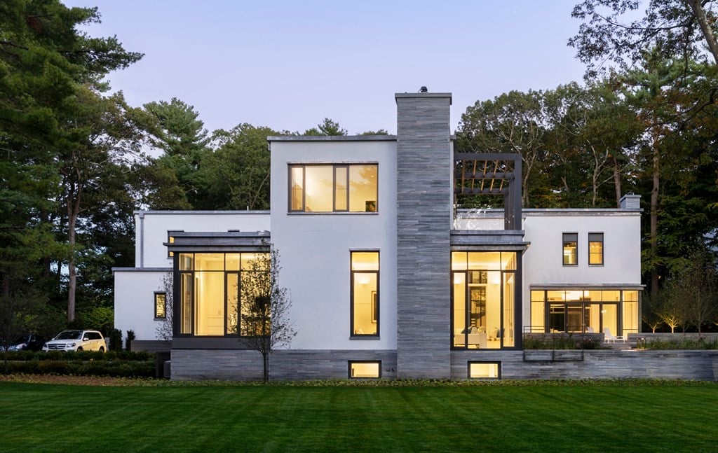 70 Possum Rd Weston, MA 02493-2318