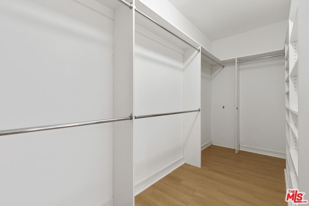 1450 S Beverly Dr #404