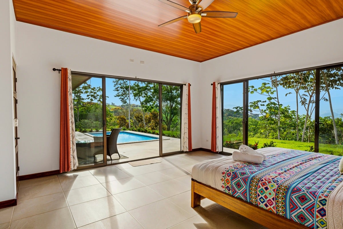 1.62 ACRES – Luxury 3 Bedroom Home Plus Guest House With Breathtaking Valley Views & Private Creek Access, Private Mountain Retreat!!!