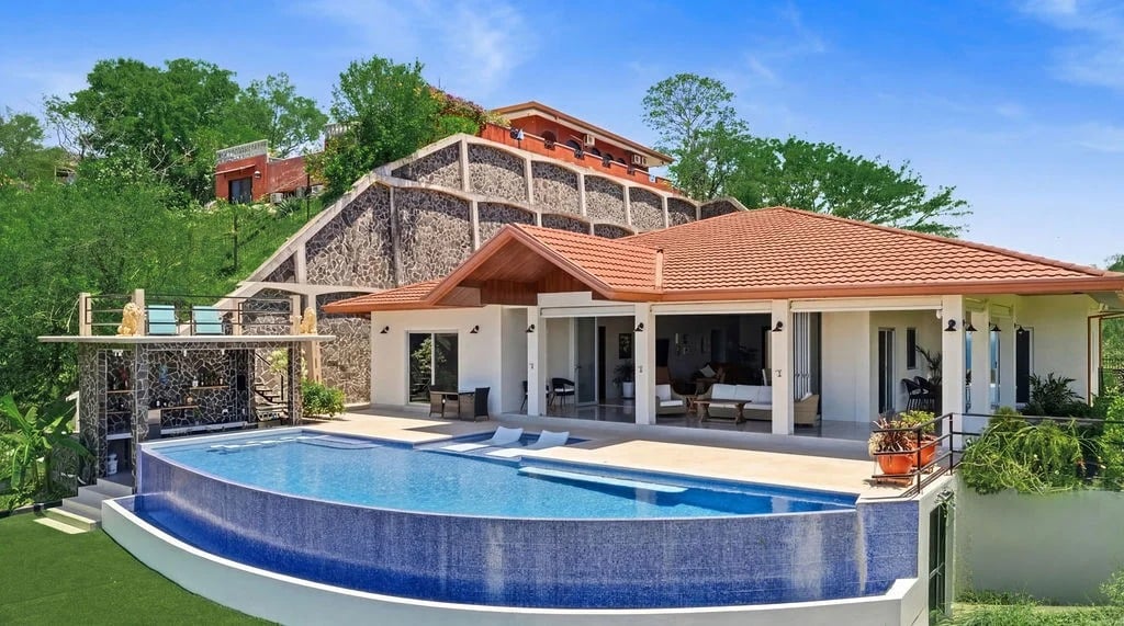 Ocean View Villa Isabella