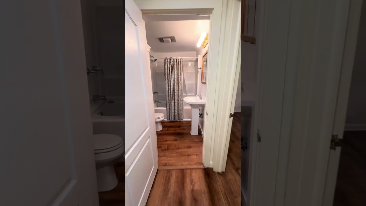  Charming In-Town Buena Vista Home