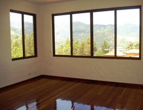 Santa Ana Home With Magnificent Views