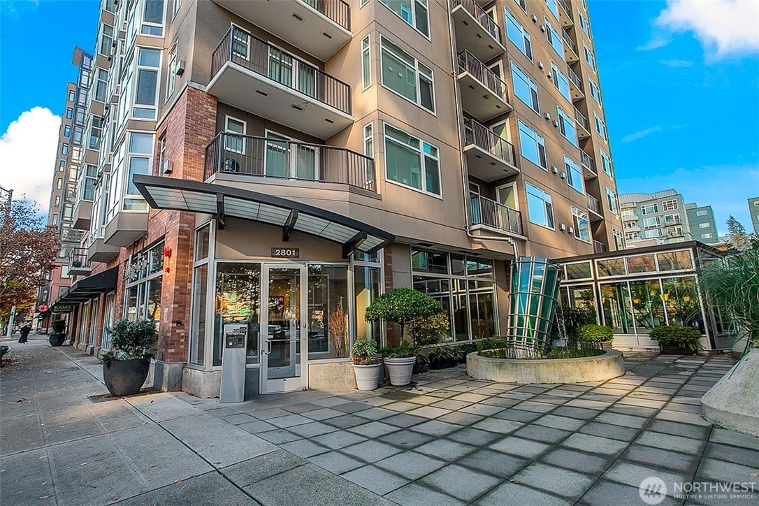 2801 1st Avenue #513