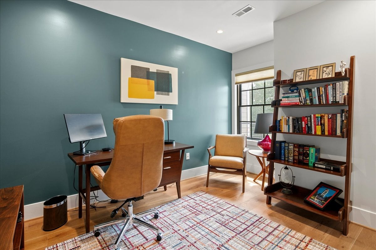 1620 Allison St NW