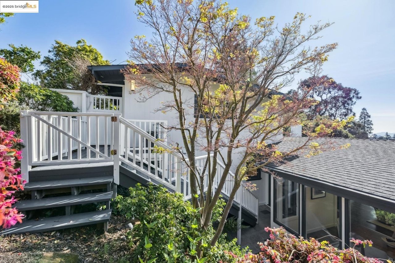 5501 La Salle Ave
