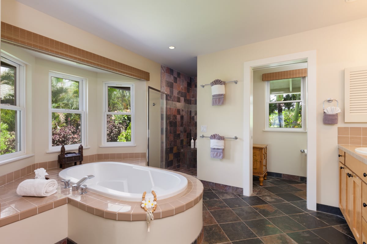 PUAKO OCEANFRONT ESTATE- KOHALA COAST BIG ISLAND - 2 RESIDENCES - RESORT ZONED 