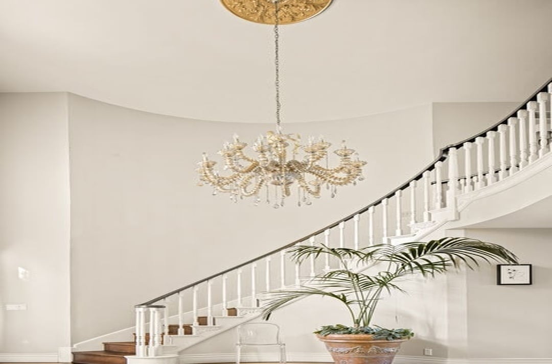 Heights Crown