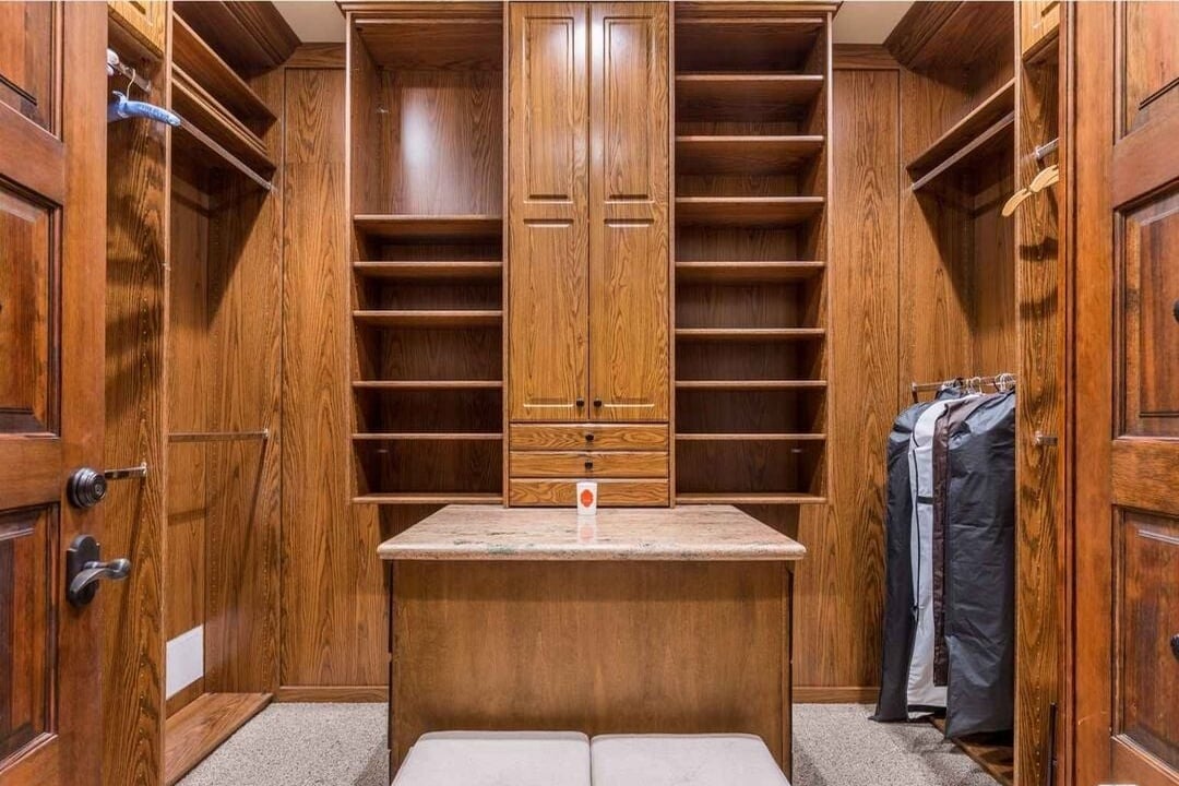 Celestia Crest, Venus Dr, 90046