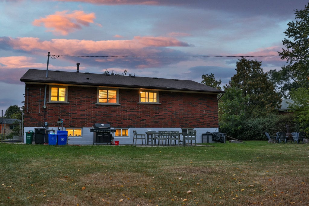 419 Erindale Drive, Burlington 
