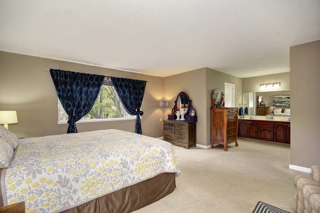 Gorgeous New Listing in 95821! 