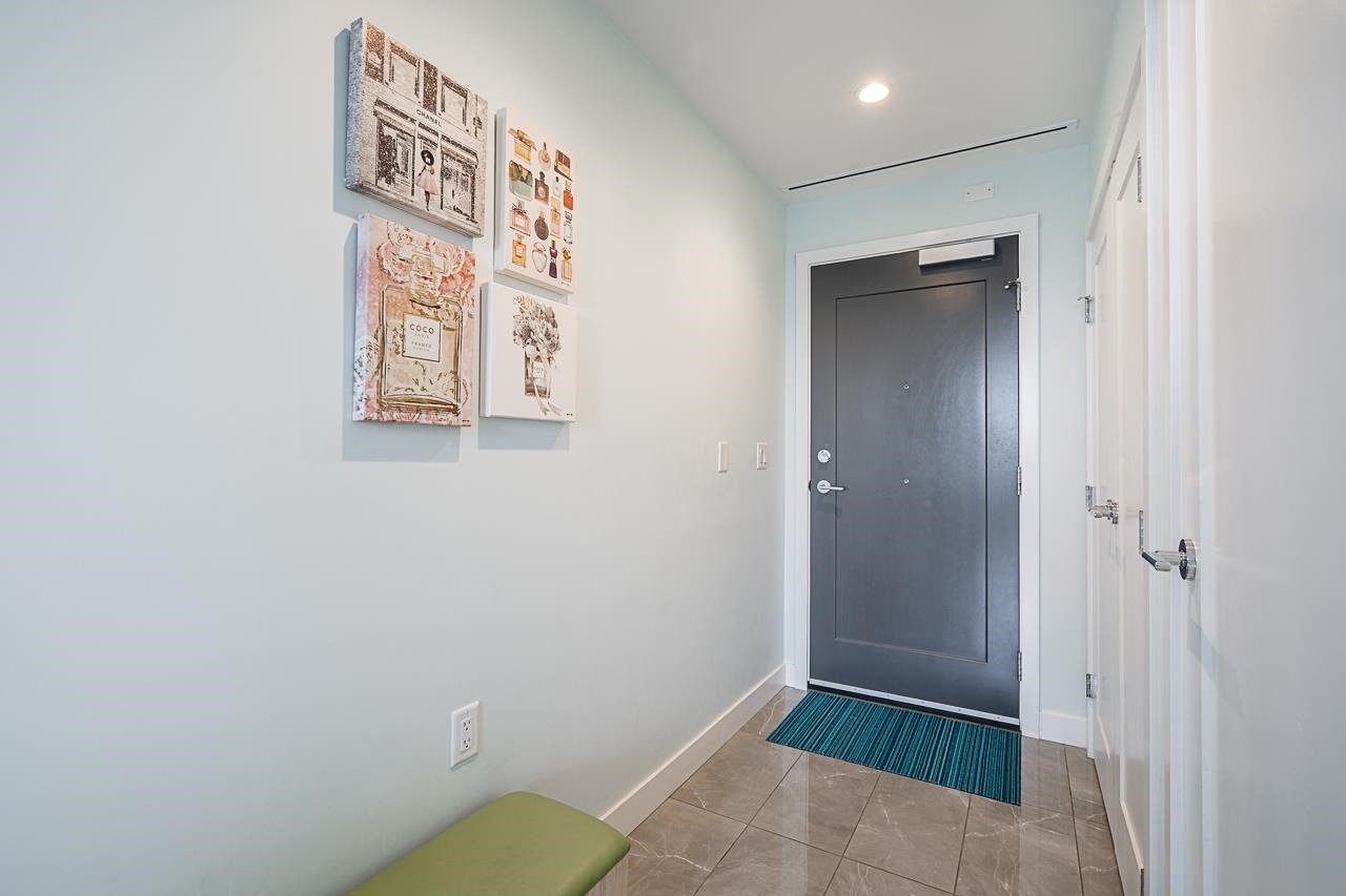 5733 Alberta St, #605