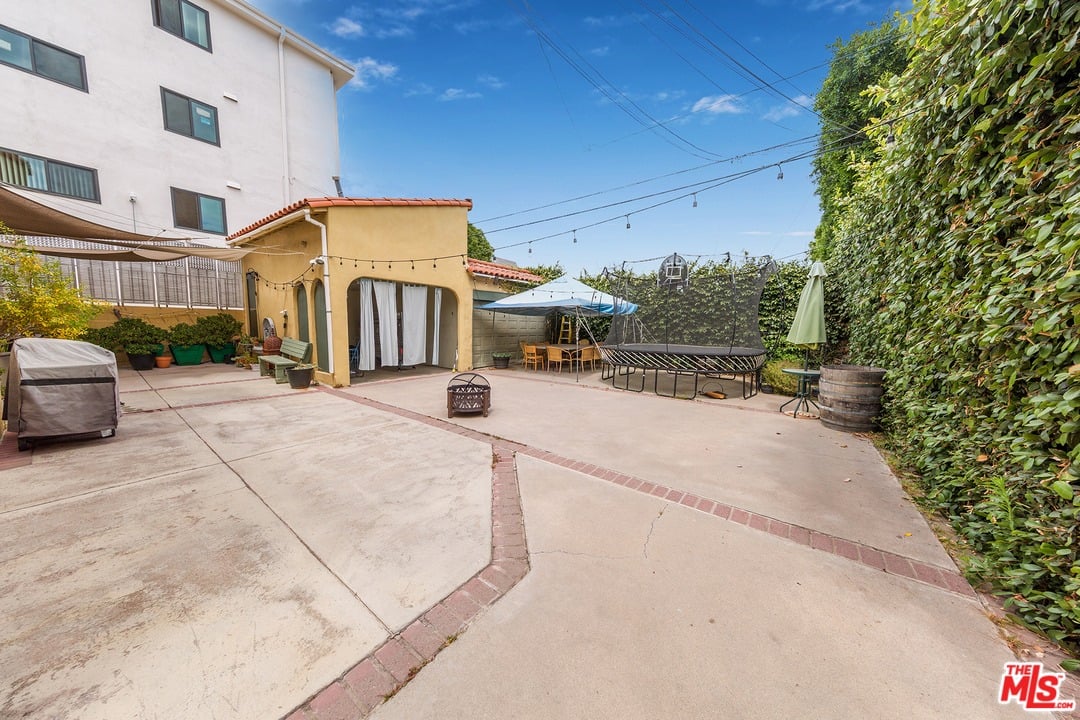 1482 Rexford Dr