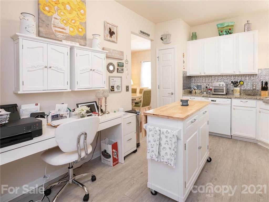 23076 Whimbrel Cir