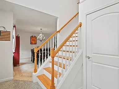 197 Tibbett Cir