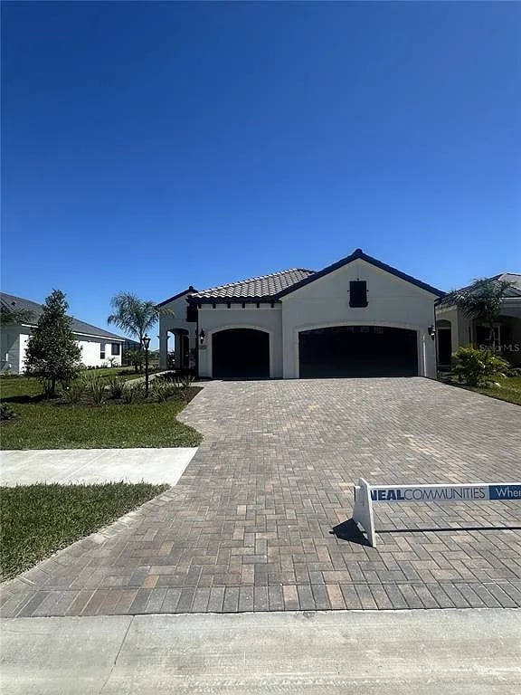 26052 Norman Dr