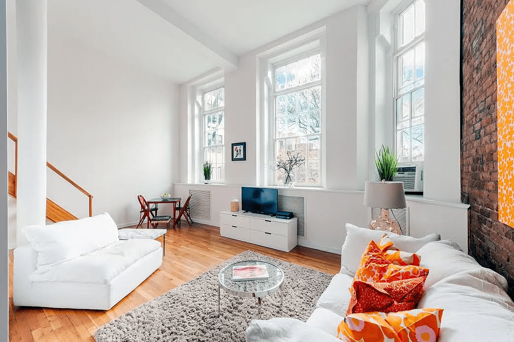 29 King St APT 3C