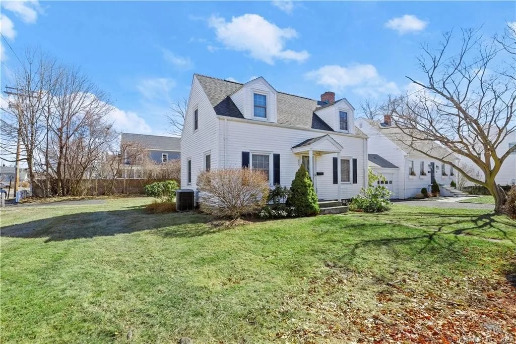 537 South Pine Creek Road