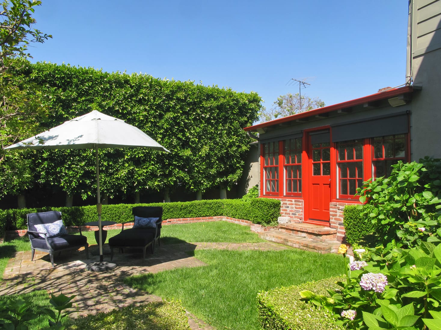 1187 Carmona Ave, Wilshire Vista