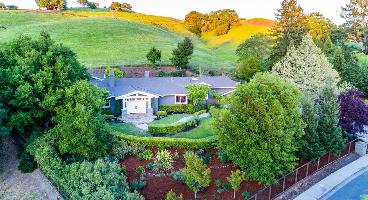 620 Michael Ln
