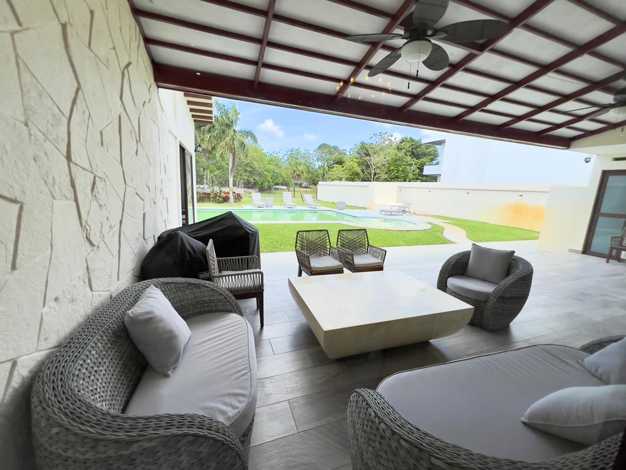 LUXURY HOUSE for SALE, in gated community, Cancun Centro