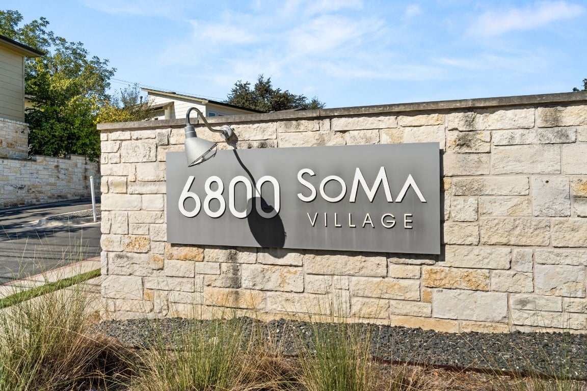 6800 Menchaca Rd, #30