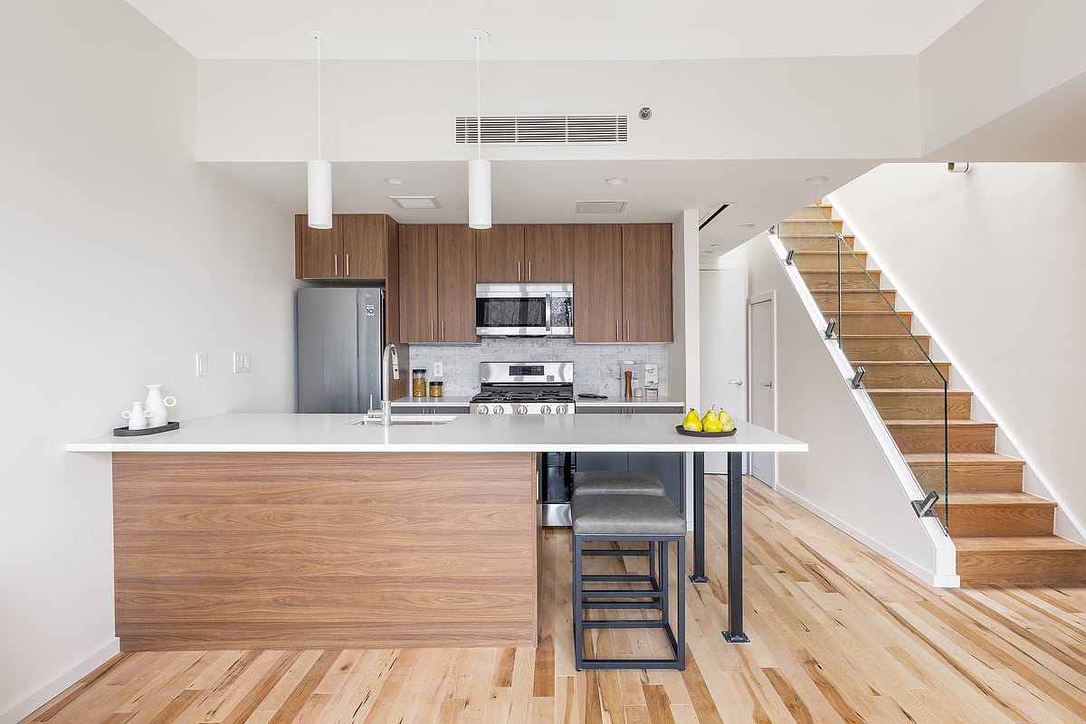 1064 Hancock Street #401