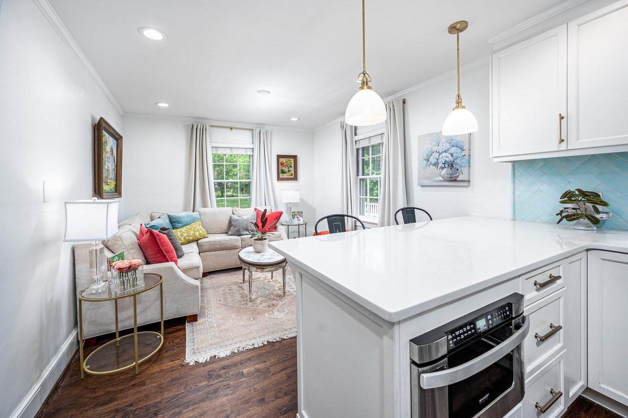 43 Oakwood Dr