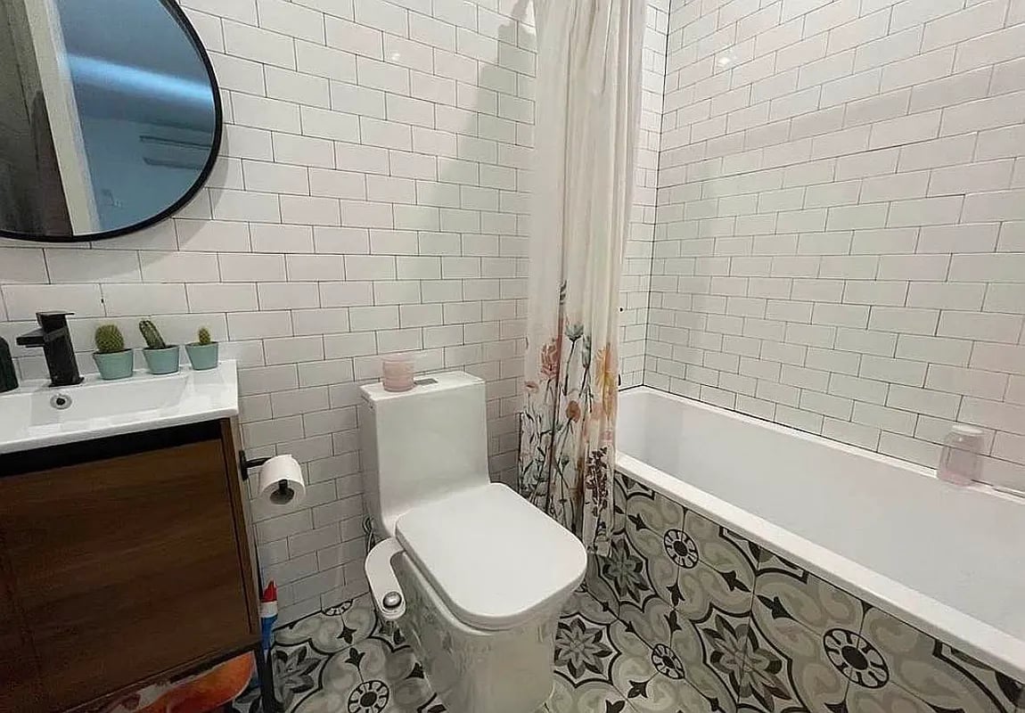 1269 Herkimer Street 2B