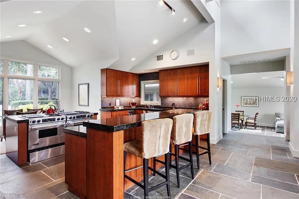 75 Baynard Cove Rd