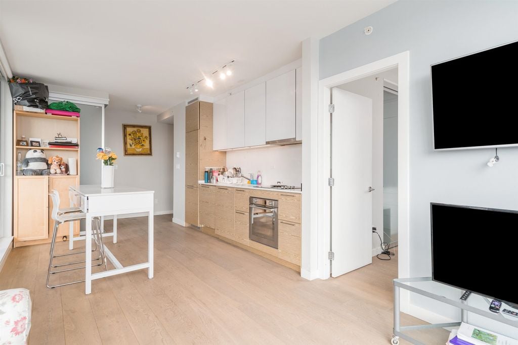 13438 Central Ave, #1512
