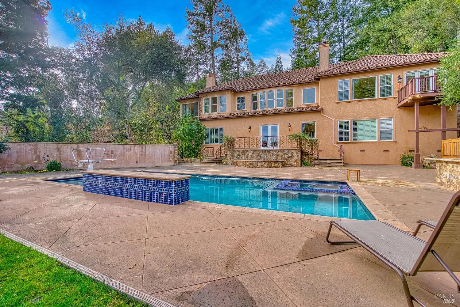 2703 Brush Creek Rd
