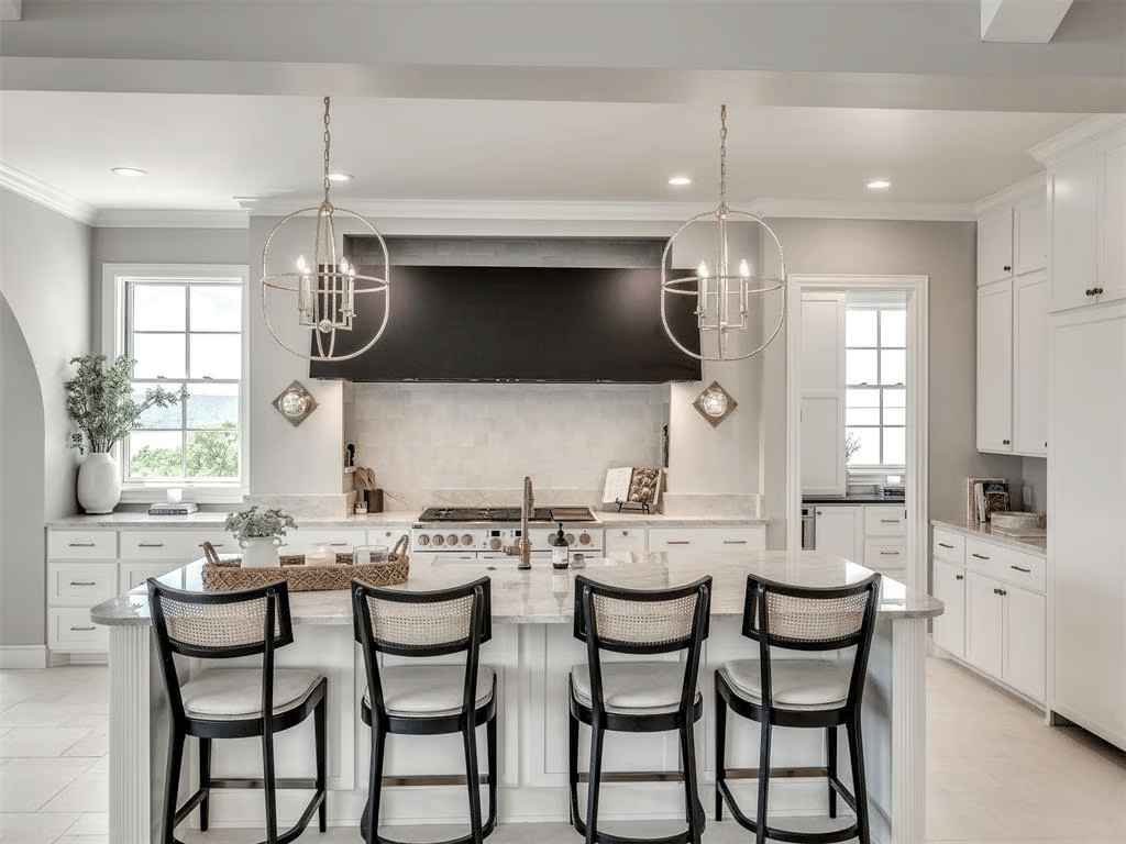 Unveiling Ultimate Lakeside Luxury: 102 Lower Greenway at Carlton Landing