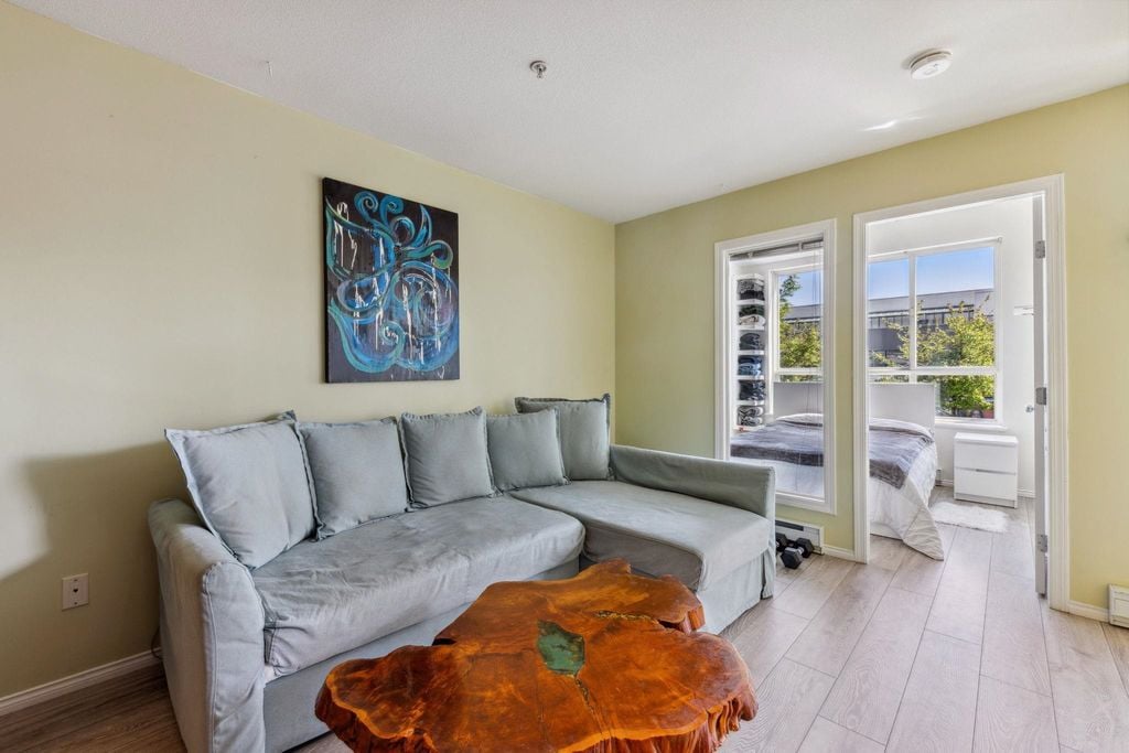 3939 Hastings St, #307