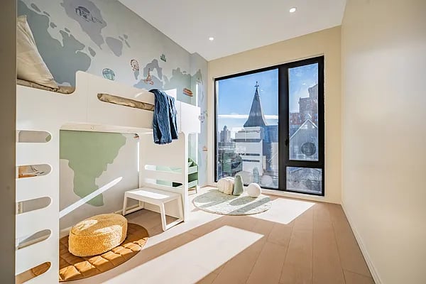 31-16 21st St Ste 5E