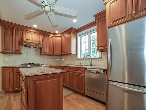 1 Brier Ln