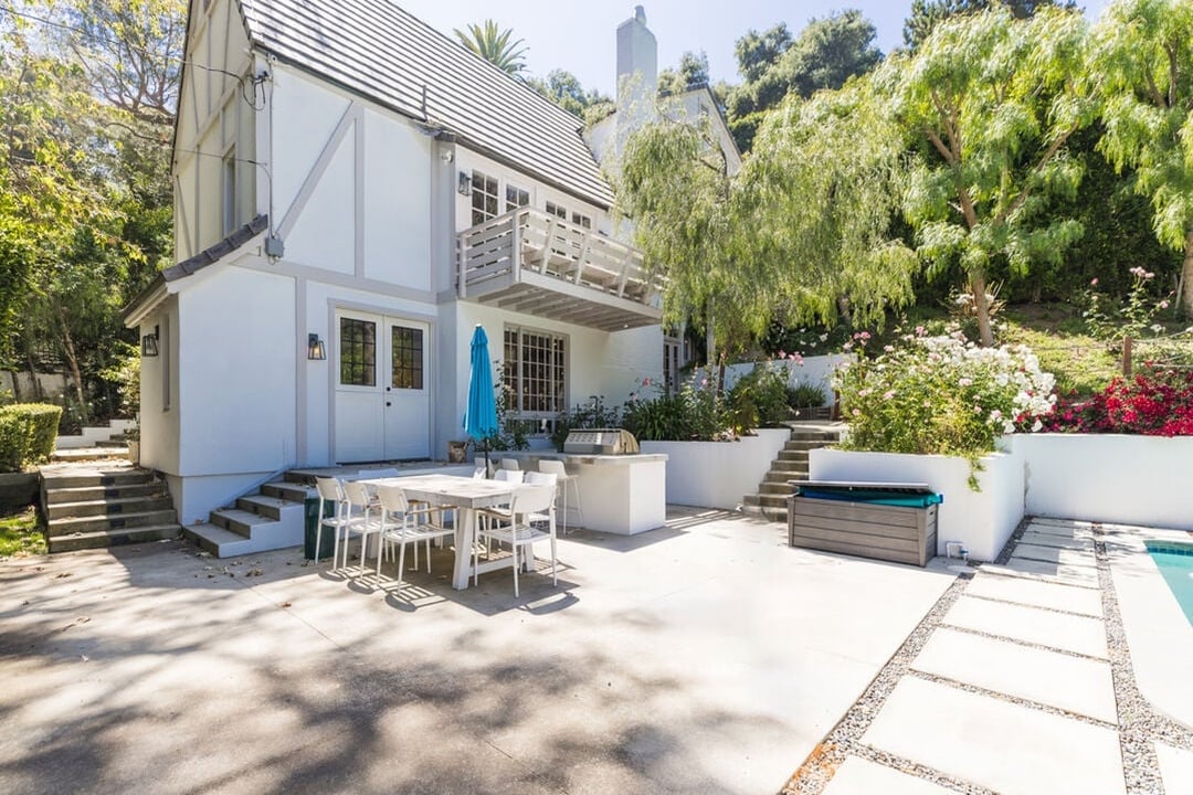 Pinnacle Estate, Wonderland Ave, 90046