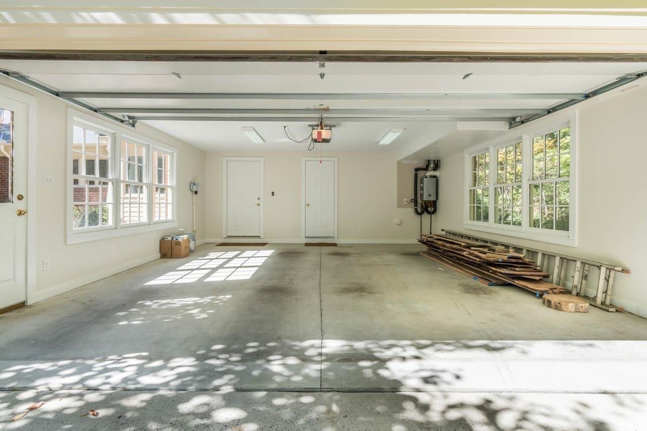 803 Greenwood Rd