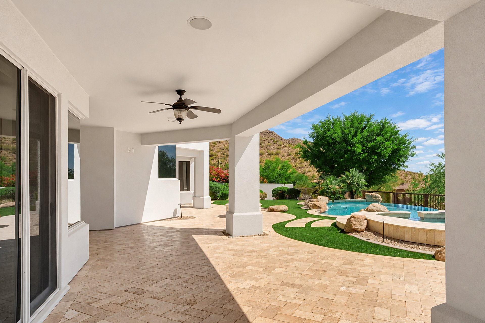 13647 E WINDROSE Drive