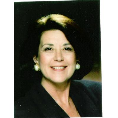 Judy Pressley Charlotte, NC Real Estate Agent Headshot