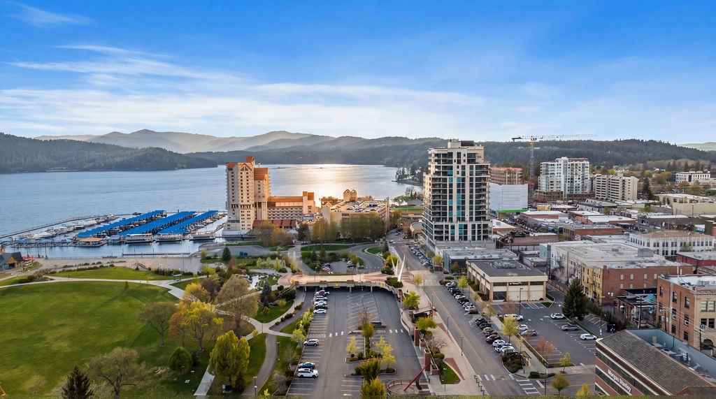 THE THOMAS GEORGE | DOWNTOWN COEUR D' ALENE