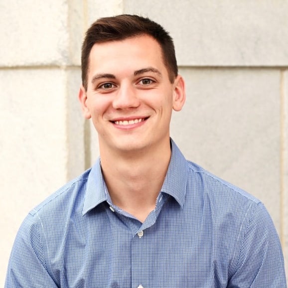 Jordon Peterson Canfield, OH Real Estate Agent Headshot