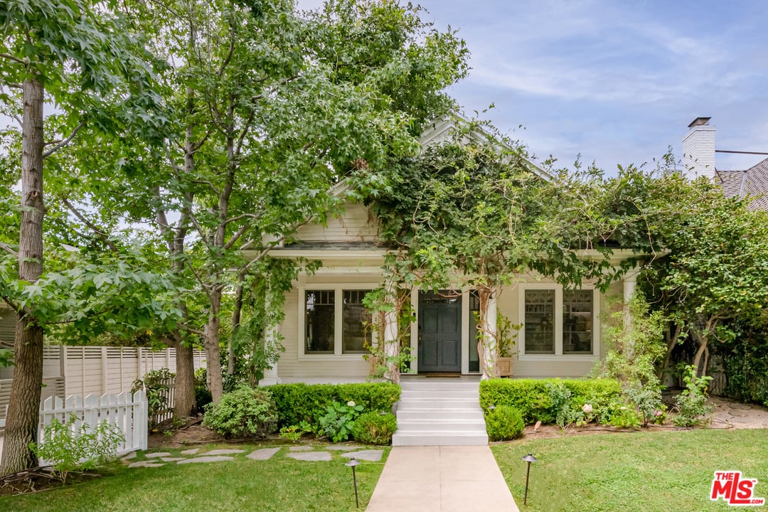 1357 N Orange Grove Ave