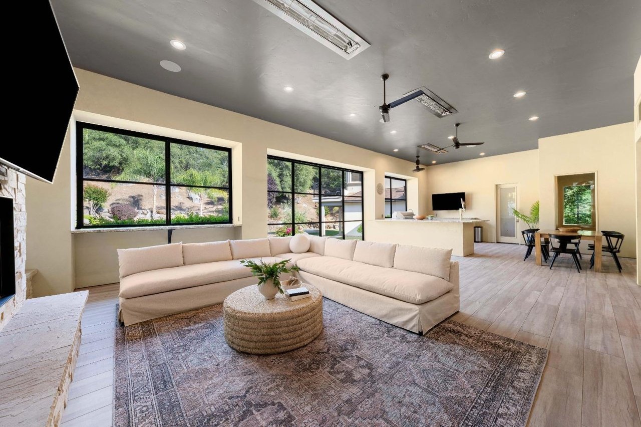 3959 Maresborough Pl