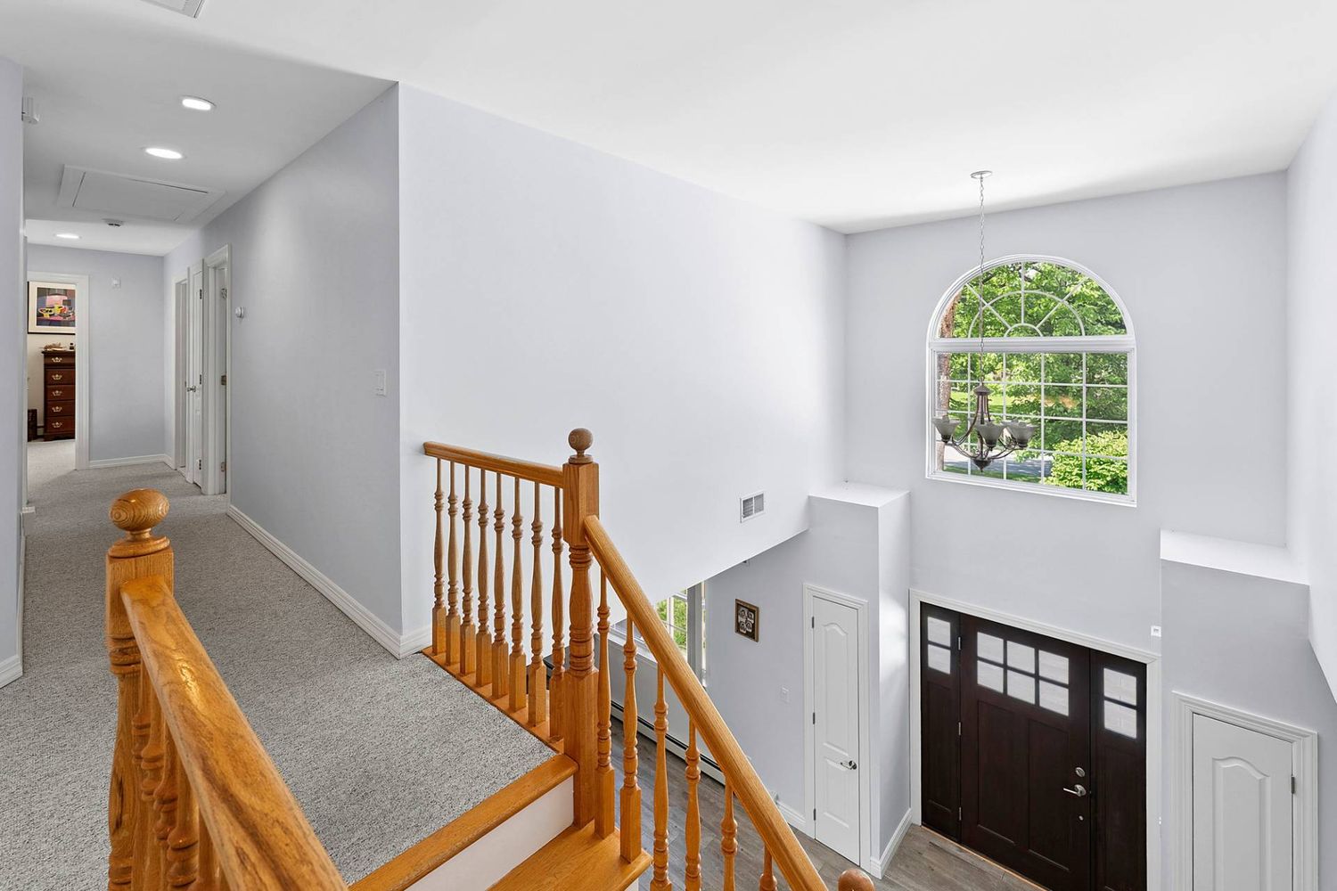 Quogue Elegance in Coveted Southampton Pines